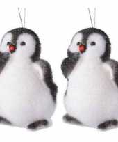 2x kersthangers figuurtjes pinguin 9 cm